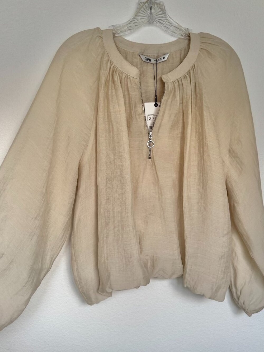 NWT Zara Cream Top